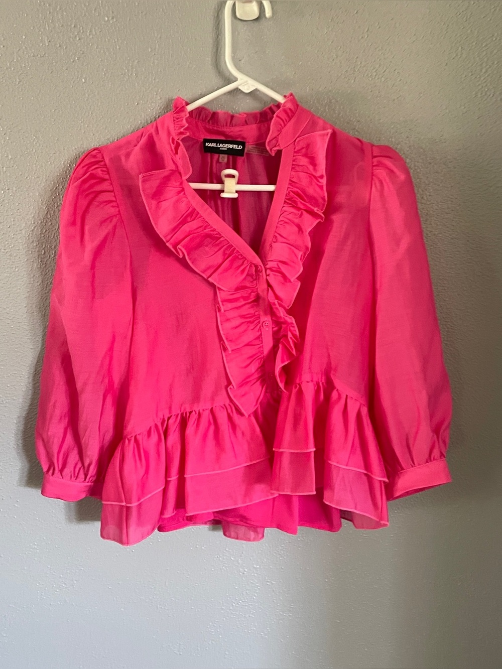 Karl Lagerfeld Pink Ruffle Blouse With Attached Camisole Top Womens Size XS